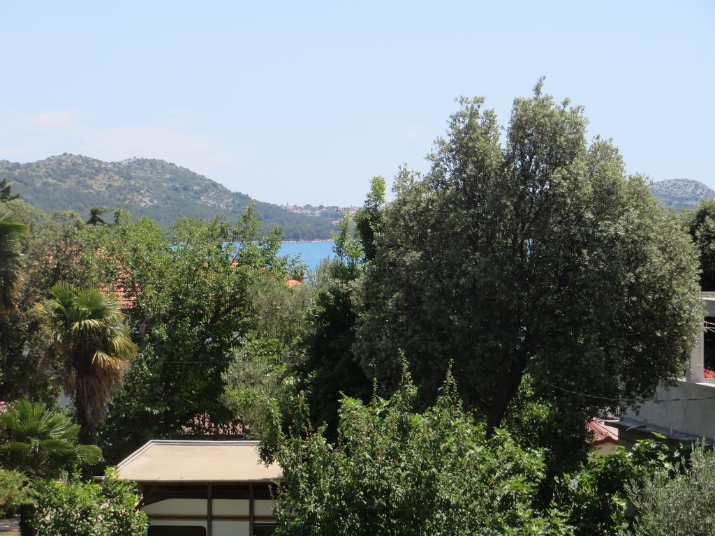 Apartments Luka باكوشتاني المظهر الخارجي الصورة